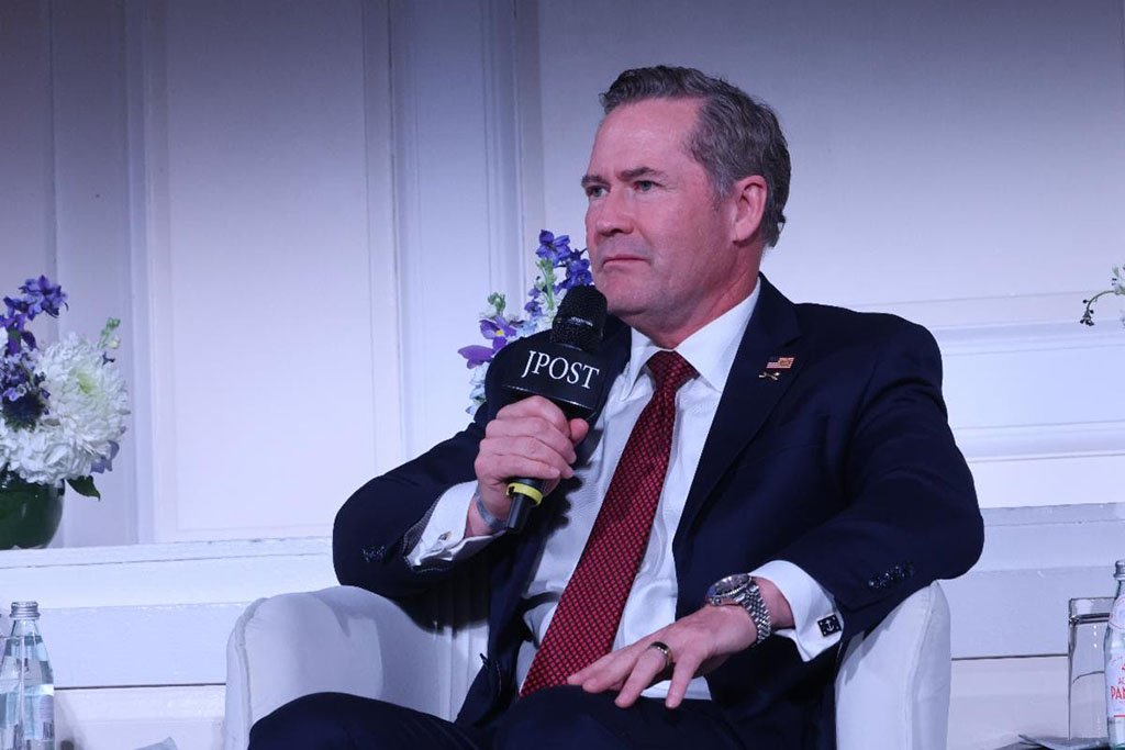 Ambassador Mike Waltz speaking at the conference