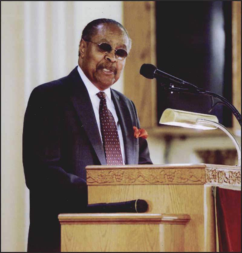 Dr. Clarence B. Jones, delivers remarks after accepting the 23rd Annual Martin Luther King Jr. Award from the Consulate General of Israel in New York, the Jewish Community Relations Council of New York and the Jewish National Fund, at the Convent Avenue Baptist Church of Harlem.